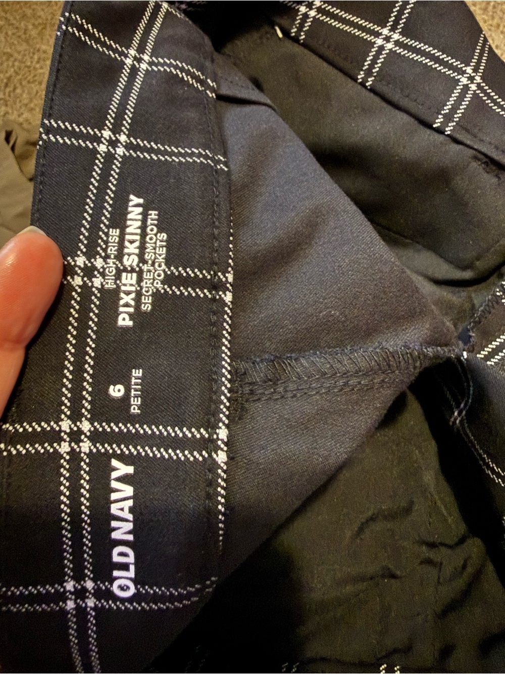 Old Navy Black White Windowpane Ankle Pants - Picture 6 of 7
